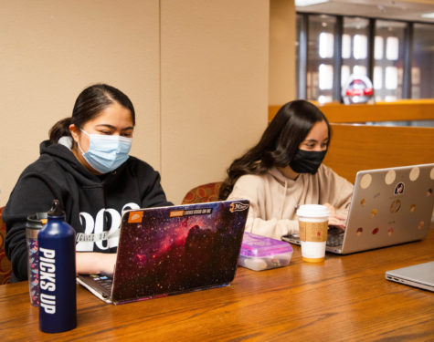 Masks no longer recommended on campus under CDC guidelines; students feel left in the dark