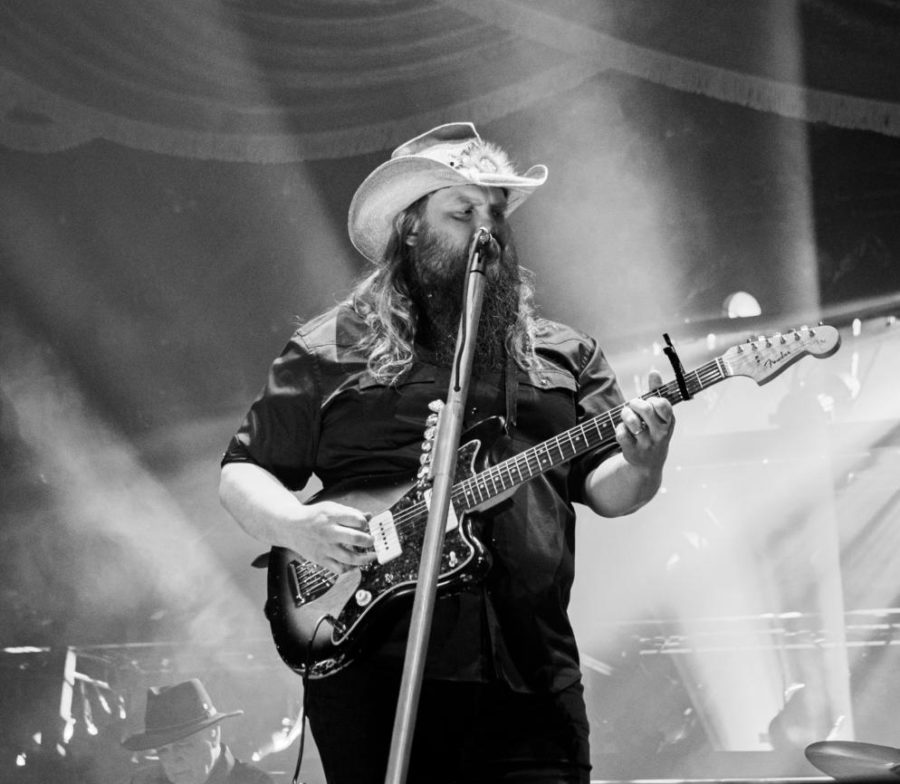 Grammy award-winning country artist Chris Stapleton takes the stage for the first time at the University of Texas at El Paso’s Don Haskins Center, opening the show with his first single, Nobody to Blame from his 2015 debut album Traveller. 